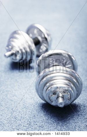 Barbells สอง