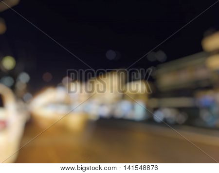 Blurred the lights on the road.Blurred city background