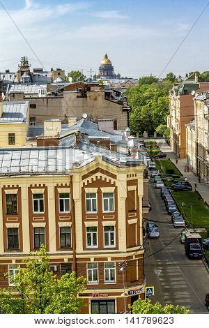 13 may 2016.Sain-Petersburg.View from the roof to the street and St. Isaac's Cathedral in St. Petersburg.Russia.