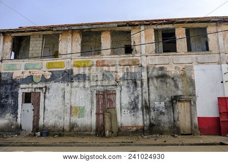 Remains Of Old Colonial Building In Grand Bassam, The Former Capital Of Ivory Coast