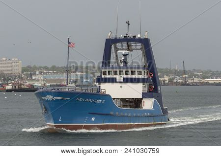 New Bedford, Massachusetts, Usa - May 15, 2018: Clammer Sea Watcher Ii Crossing New Bedford Harbor W
