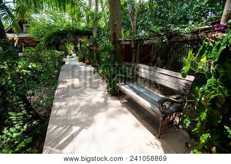 Farm On Koh Kret Island