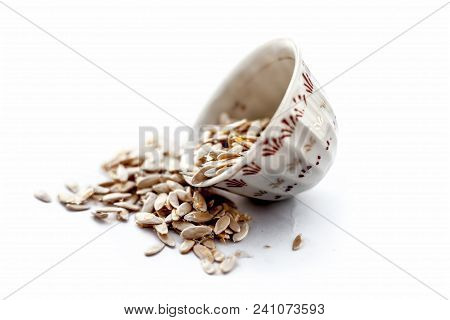 Edible Dried Raw Organic Seeds Of Musk Melon Or Cantaloupe Or Tati Or Honeydew  Isolated On White.