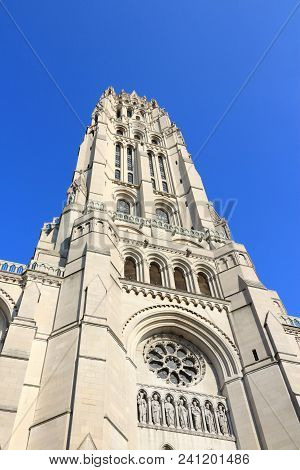 Upper West Side Landmark In New York City - Inter-denominational Riverside Church In Morningside Hei