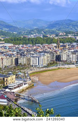 San Sebastian, Spain - May 10, 2018. Aerial View Of The Port Of San Sebastian With The Concha Beach 