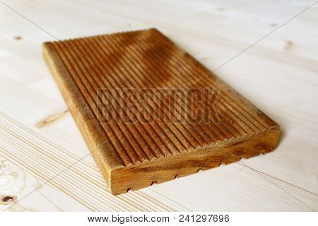 Terrace Panel Made From Garapa Wood.