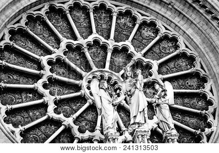 Paris Notre-dame Cathedral Rosace / Rosace Cathédrale Notre-dame Paris