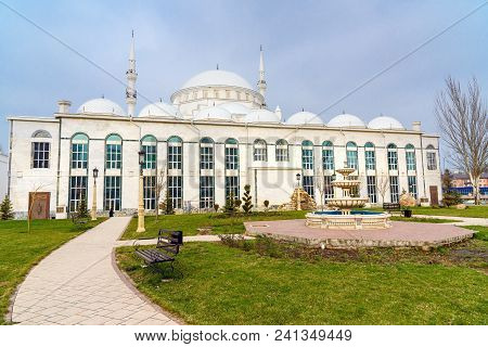 Grand Mosque In Makhachkala, Yusuf Bei Cami Is The Main Mosque Of Republic Dagestan. Russia