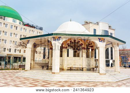 Makhachkala, Dagestan, Russia - March 8, 2018: Places For Ritual Ablution In Grand Mosque In Makhach
