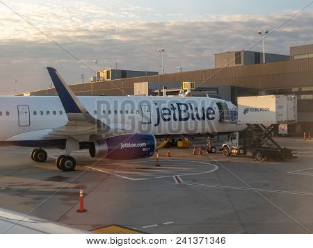 New York, Ny - May 11, 2018: Jetblue Airbus A320 Sitting On Jfk Runway Tarmac Refueling