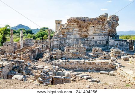 Ancient Efes Efesus City Ruins In Turkey Near Selcuk