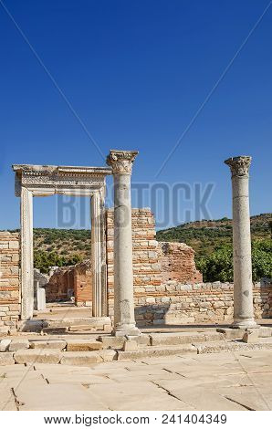 Ancient Efes Efesus City Ruins In Turkey Near Selcuk