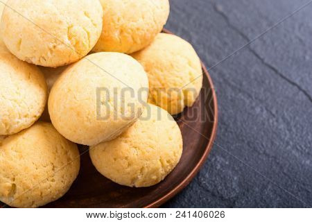 Homemade Brazilian Cheese Buns ( Pao De Queijo )