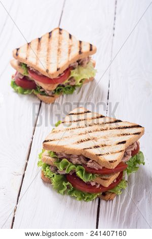 Club Sandwith With Tuna , Tomatoes And Lattuce