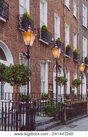 Dublin, Ireland - May 20th, 2018: Dublin City Centre Featuring Georgian Building In Harcourt Street