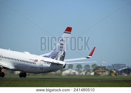 Amsterdam The Netherlands - May 4th 2018: Ln-ngu Norwegian Air Shuttle Boeing 737-800 Takeoff From P