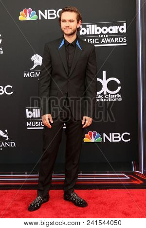 LAS VEGAS - MAY 20:  Zedd at the 2018 Billboard Music Awards at MGM Grand Garden Arena on May 20, 2018 in Las Vegas, NV