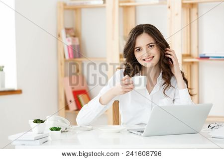 Woman Freelancer Or Business Woman Used Labtop Working At Modern Office. Business And Technology Con