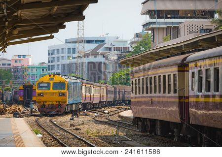 Bangkok , Thailand- May 04,2017: Trains Waits At A Platform Of Railway Station Hua Lamphong In Bangk