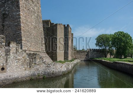 Wall, Moat And Towers Of  Smederevo Fortress Is A Medieval Fortified City In Smederevo, Serbia, Whic