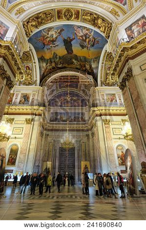 Interior Of Saint Isaac Cathedral