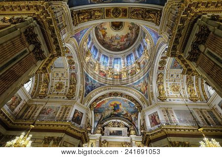 Interior Of Saint Isaac Cathedral