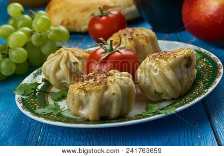 Uzbek Qovurma Manti