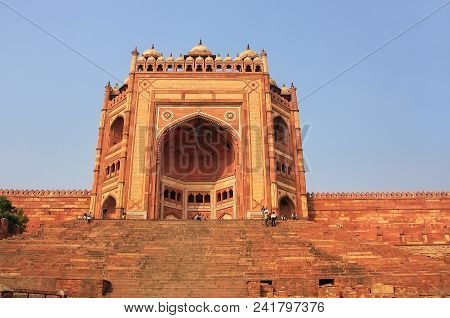Buland Darwasa (victory Gate) Leading To Jama Masjid In Fatehpur Sikri, Uttar Pradesh, India. It Is 