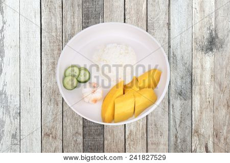 Thai Treaditional Food, Jasmine Rice With Vegetables And Fruits As Mangosteen, Mango And Cucumber.