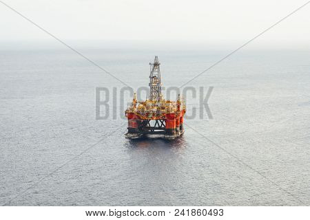 offshore oil and gas platform