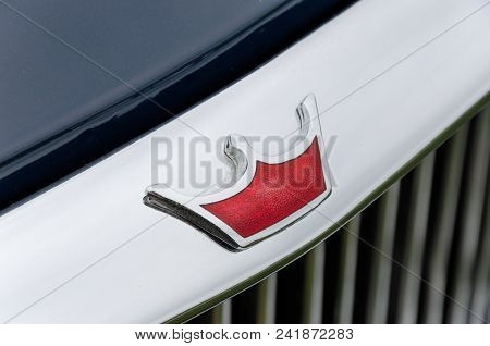 Anglesey, Uk: Feb 20, 2018: Detailed View Of Vanden Plas Bonnet Emblem On Display At The Anglesey Vi