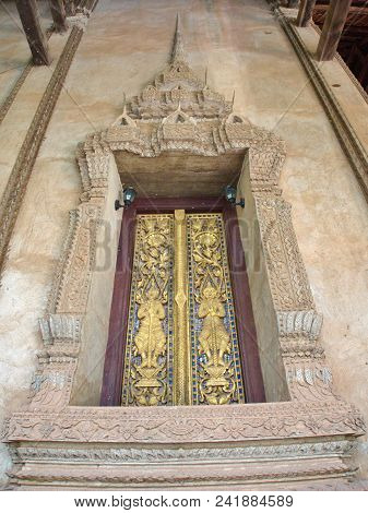 Wat Si Muang Or Simuong Is A Buddhist Temple Located In Vientiane, The Capital Of Laos. Travel In 20