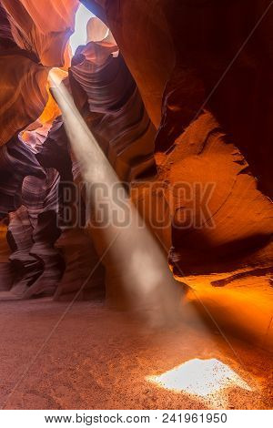 Upper Antelope Slot Canyon Showing A Light Beam Into The Canyon, Page, Arizona, Usa. The Most Popula