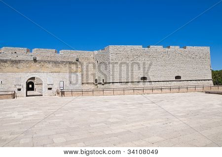Slott av Barletta. Puglia. Italien.