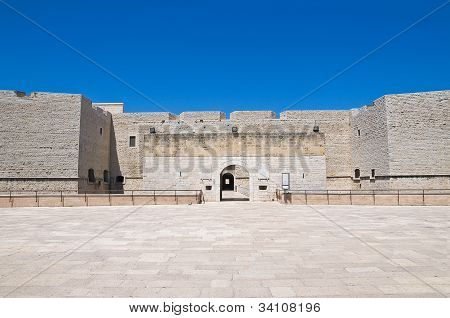 Slott av Barletta. Puglia. Italien.