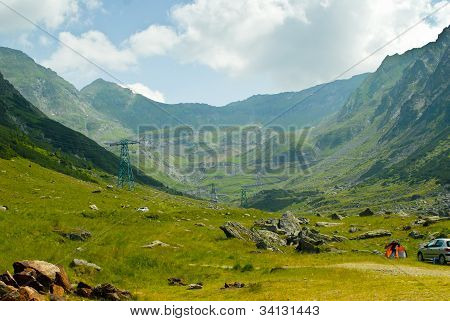 Vallée des Alpes roumains