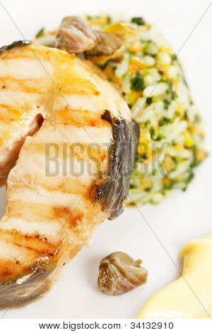 fisk bøf med ris