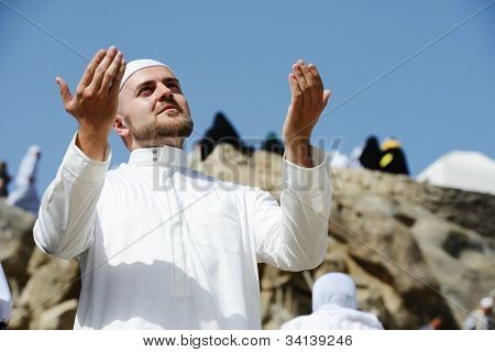 Muslimske pilgrimme på jabal Arafat, Hajj