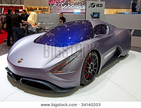 전시에 81 국제 모터 쇼 Palexpo 제네바 제네바-3 월 8 일: The Abarth 전갈 자리 
