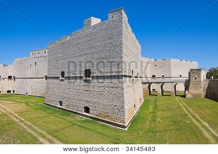 Slott av Barletta. Puglia. Italien.