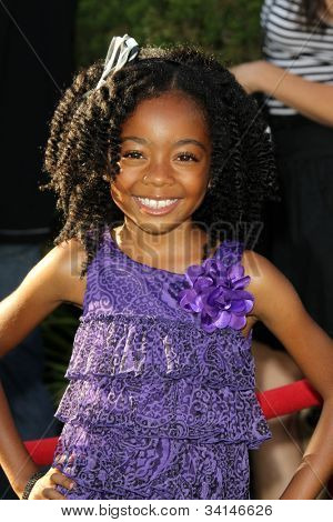 LOS ANGELES - JUN 18: Skai Jackson arriva presso il 