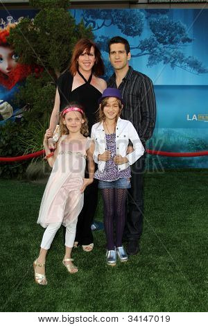 LOS ANGELES - JUN 18: Molly Ringwald przybywa w 