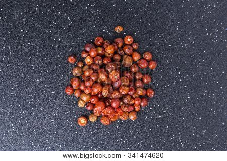 Handful Of Red Spicy Tiny Round Chile Tepin Peppers