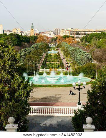 Parque Grande Or Jose Antonio Labordeta Park In Zaragoza, Spain