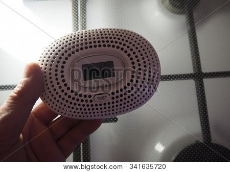 Gas Sensor For Detecting Propane Gas Leak. Gas Sensor For Detecting Propane Gas Leak