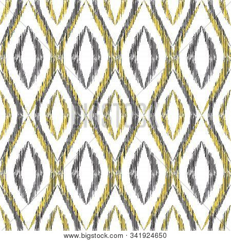 Ikat Ogee Seamless Vector Pattern Illustration. Ethnic Fabric Print Geometric Ikat Pattern. Cute Oge