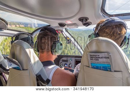 Tusayan, Grand Canyon, Usa- 31 May 2015: Passenger Inside The Maverick Helicopters Over P At The Gra