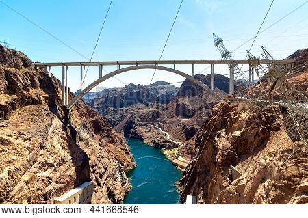 Mike O'callaghan-pat Tillman Memorial Bridge In Colorado River At Nevada And Arizona Border, Usa
