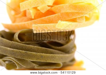 Tagliatelle paglia e fieno homemade tipycal
