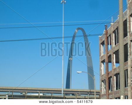 St Lois Arch